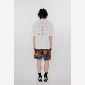 model-(40155-white-back)-(40179-peat-back)