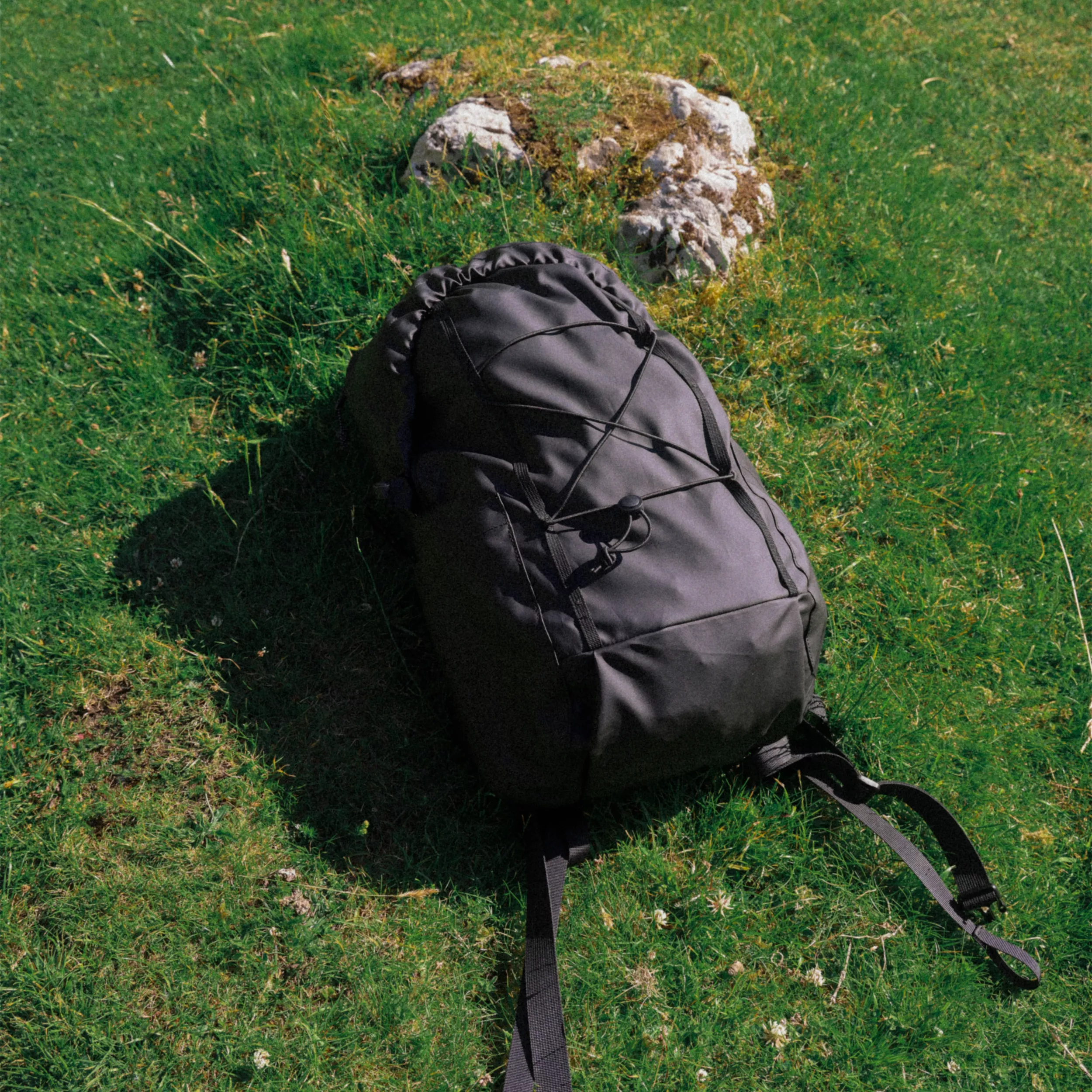 Kiln Hooded Zip Top Backpack 22L