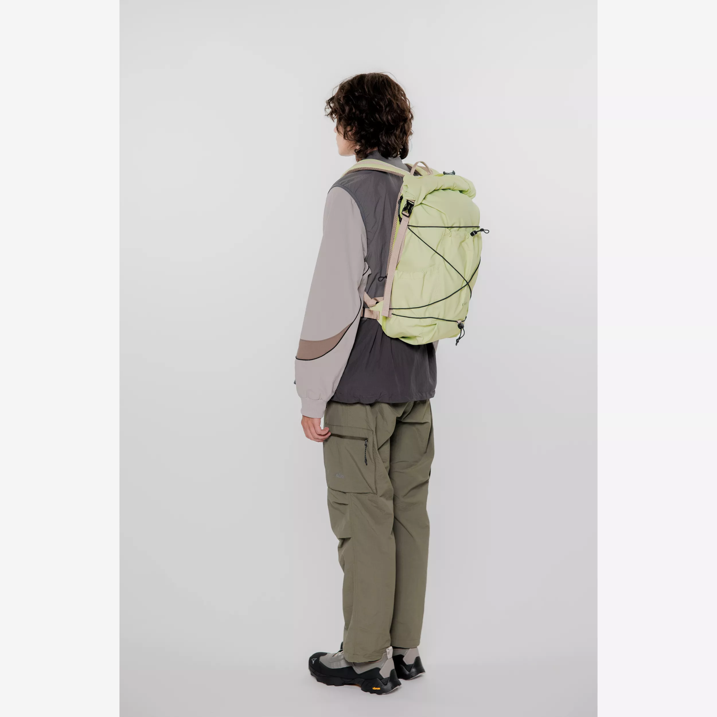 model-(40170-taupe-side)-(40172-slate-side)-(40178-ivygrn-side)-(34052-lime-side)