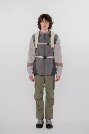 model-(34052-lime-back)-(40172-slate-front)-(40178-ivygrn-front)