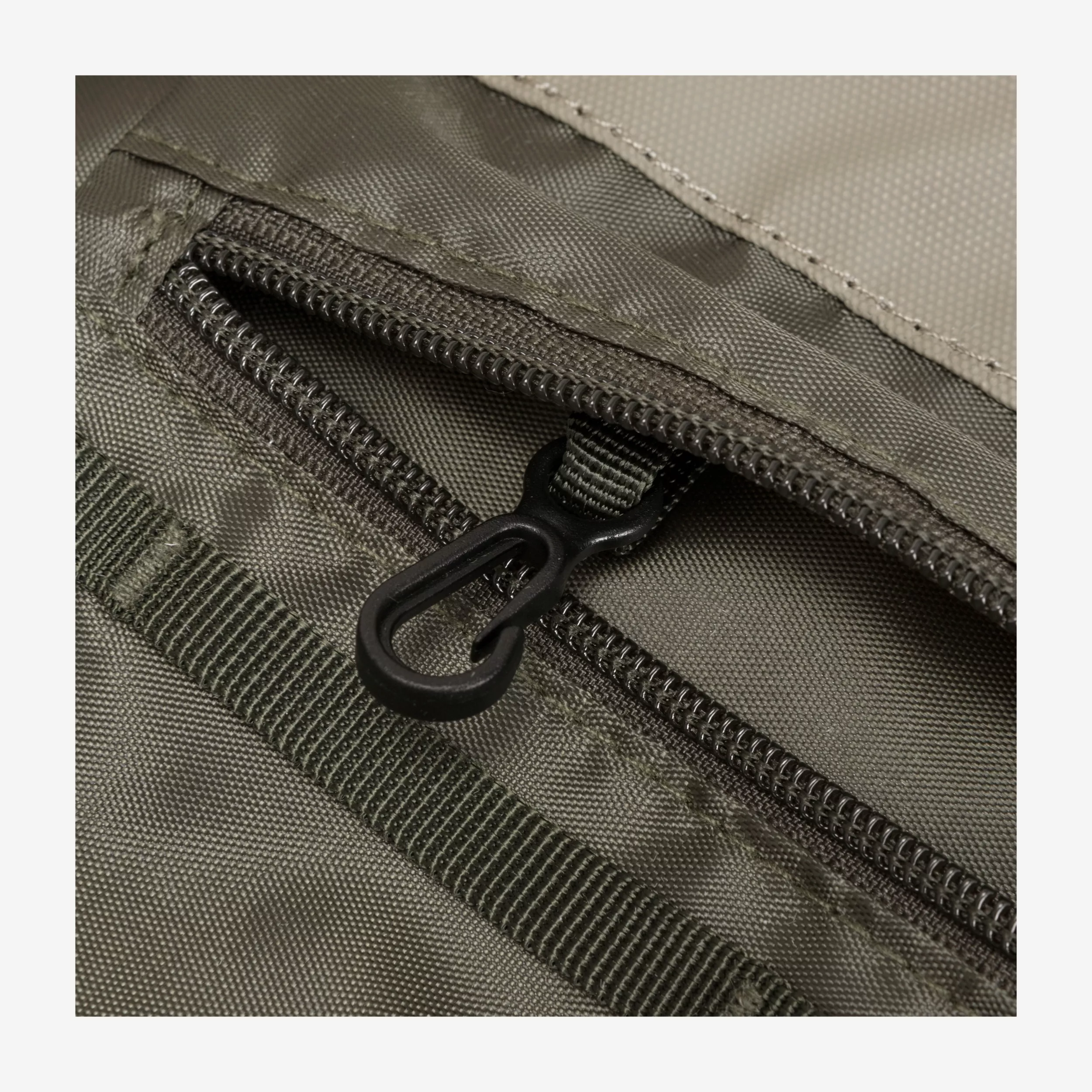 34028-taupe-detail-2