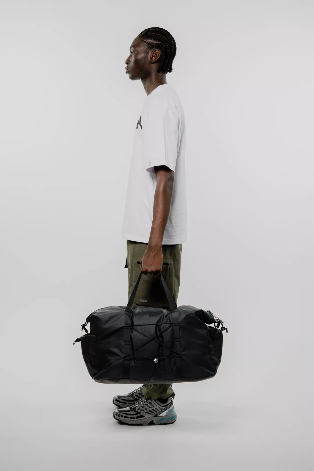 model-(34024-black-front)-(40138-white-side)-(40134-khaki-side)