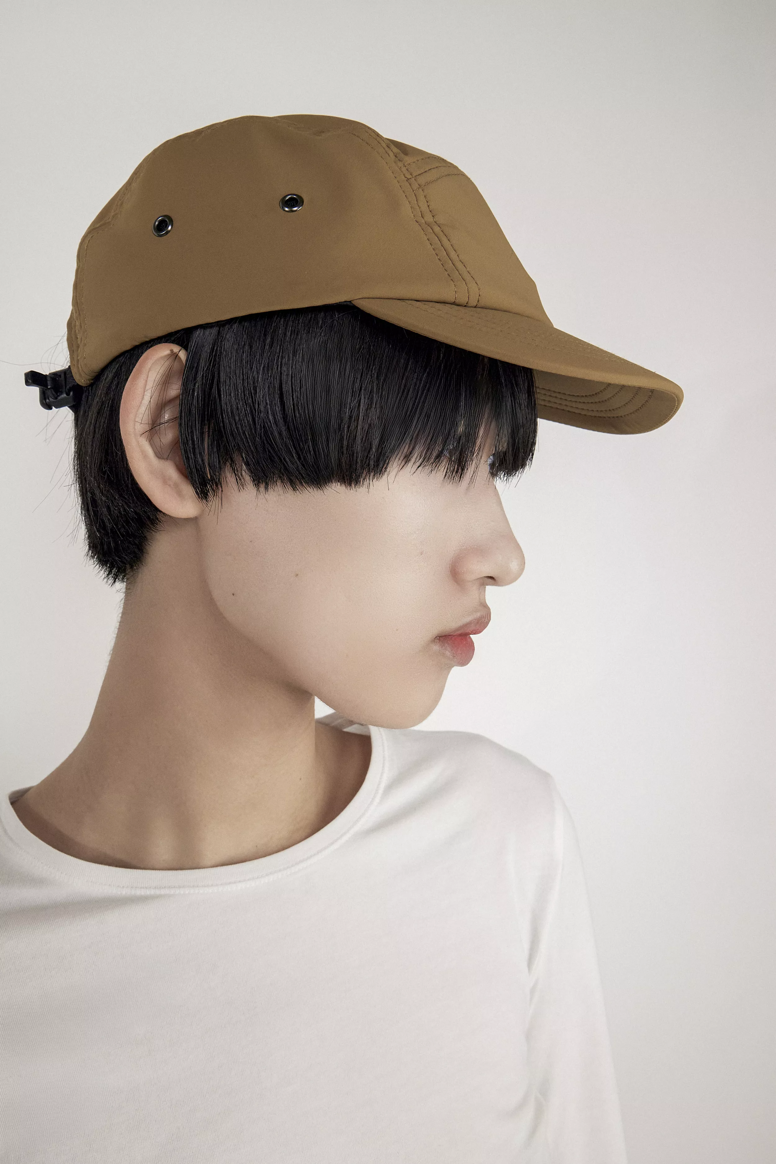 model-(34019-beige-side)-2