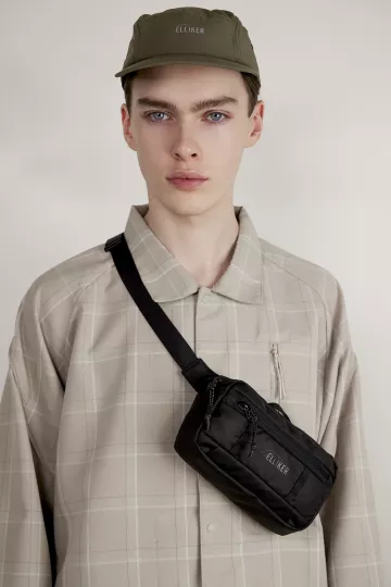 model-(34015-black-front)-(34019-green-front)