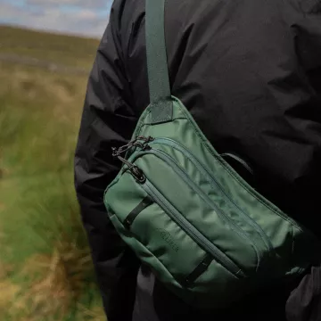 Fitts Sling Bag 2L