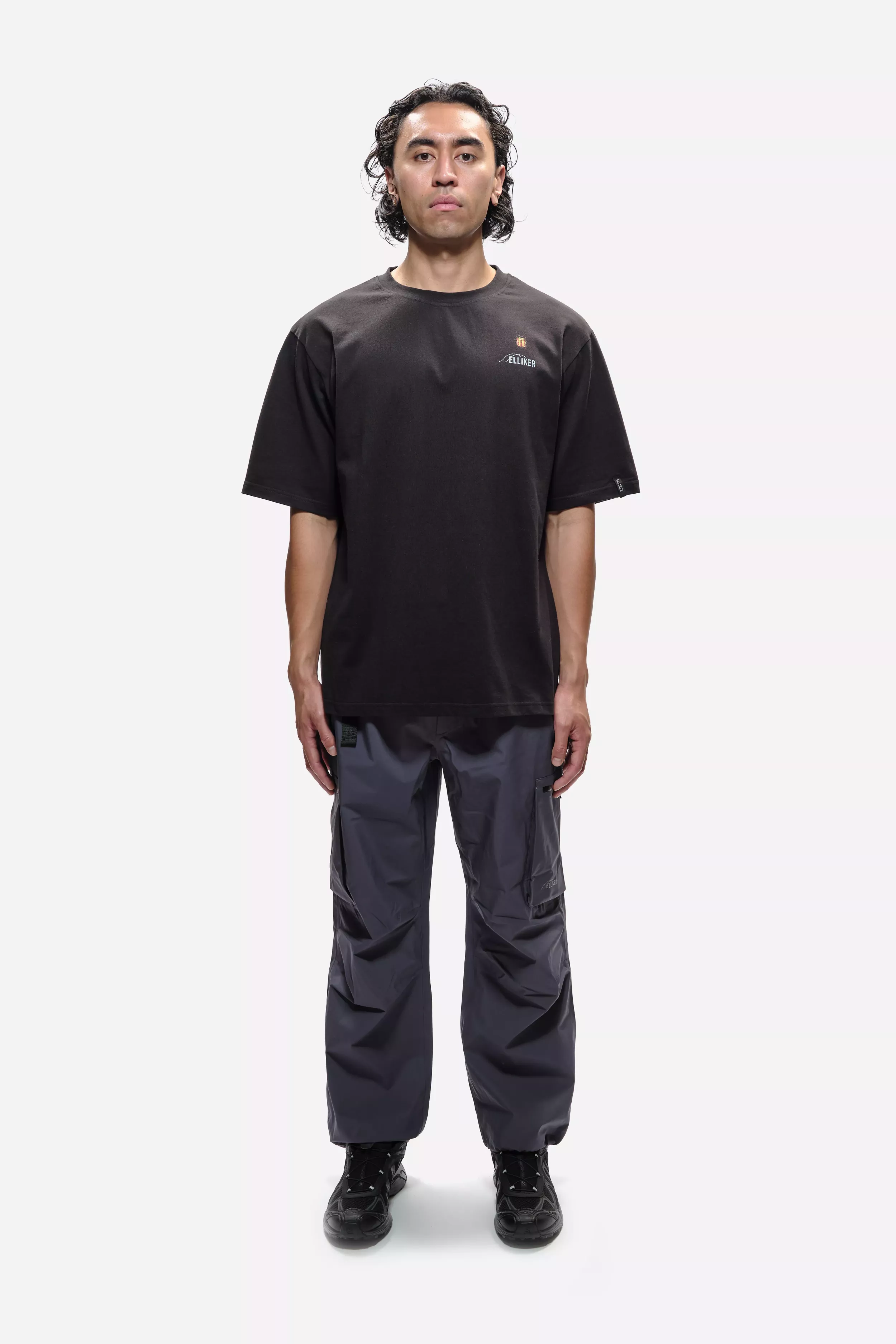 model-(40155-black-front)-(40134-navy-front)