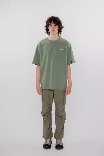 model-(40155-dkmint-front)-(40178-ivygrn-front)