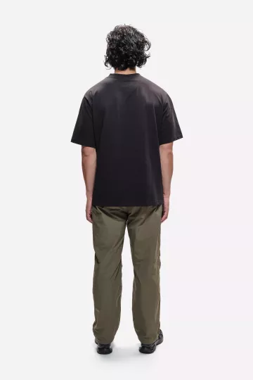 model-(40157-black-back)-(40148-khaki-back)