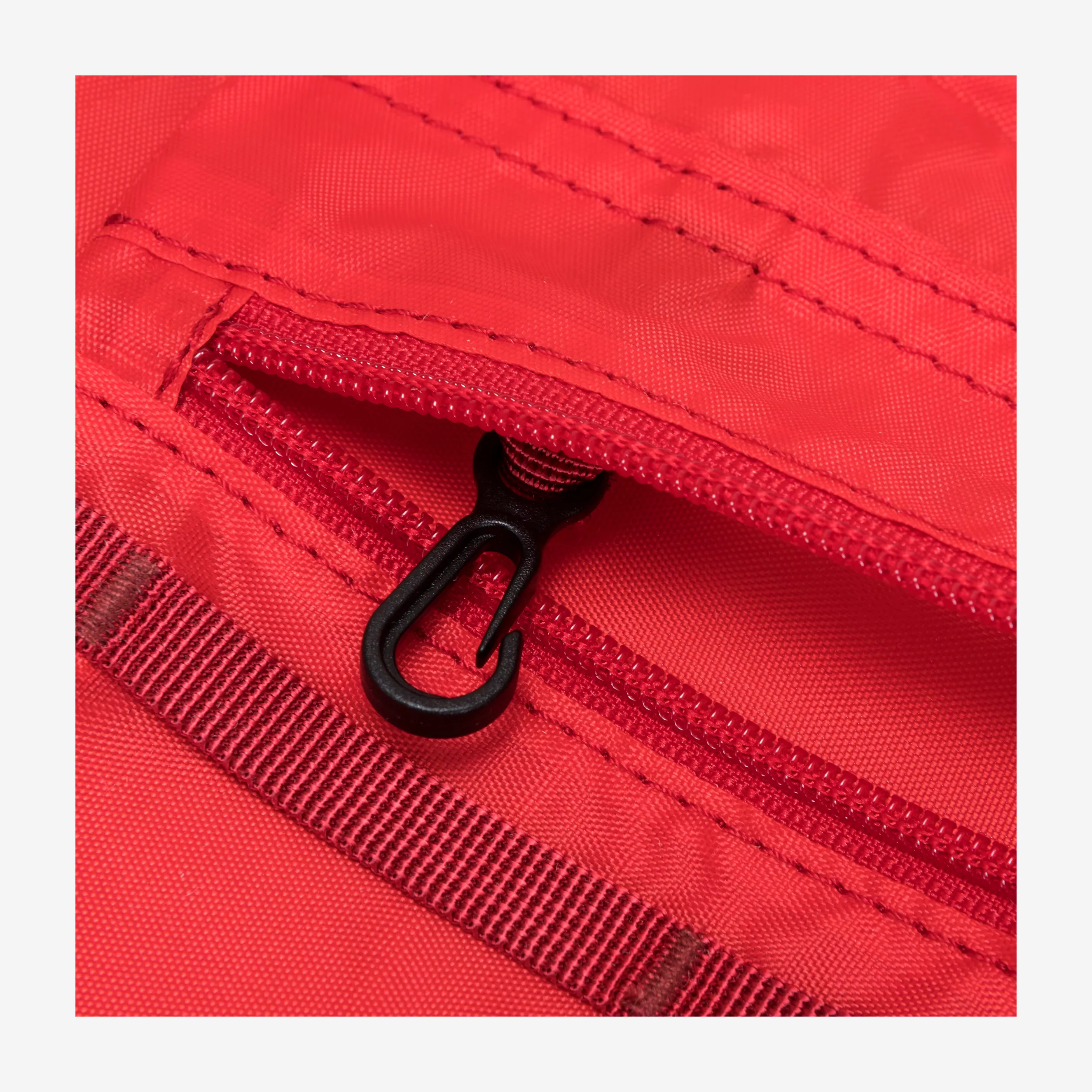 34065-navy_red-detail-4