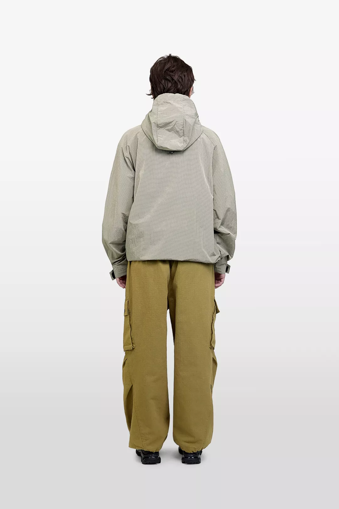 Model: 5'8" / 174cm | Size: S