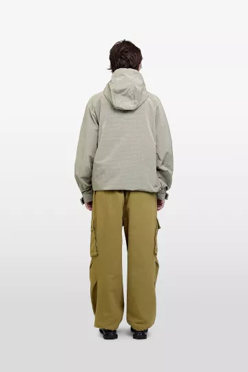 model-(40195-stone-back)-(40194-olive-back)