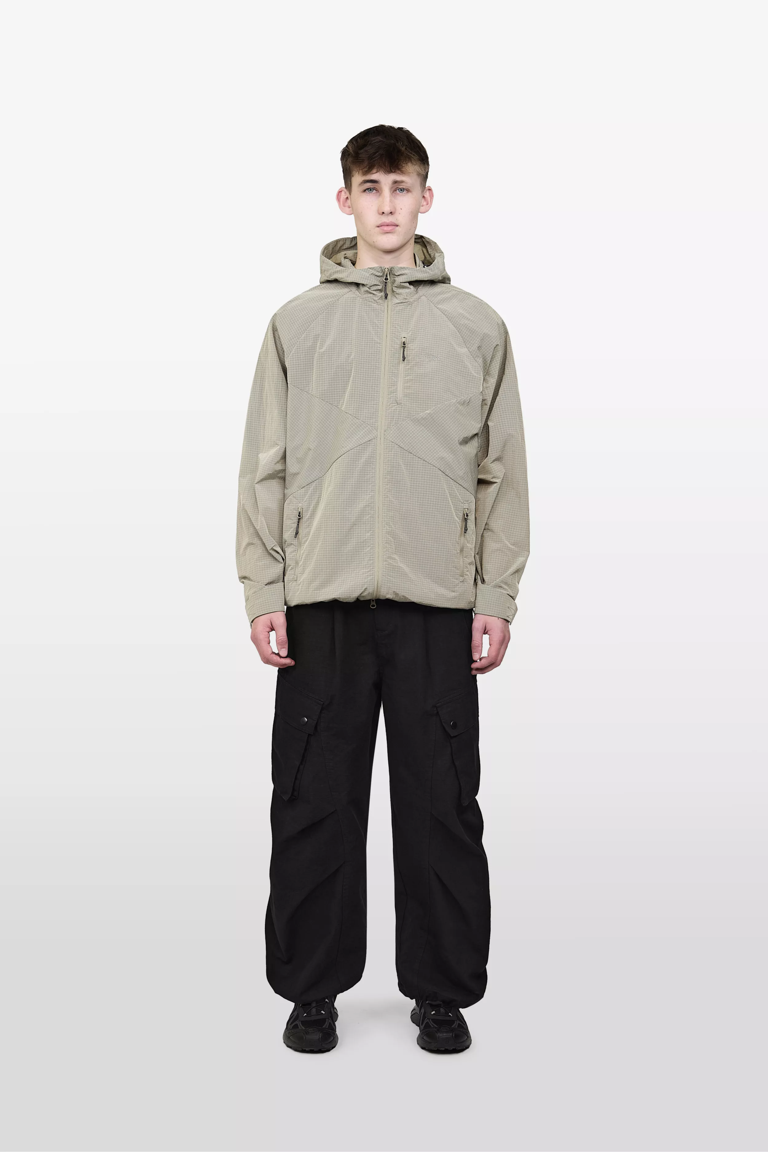 model-(40195-stone-front)-(40194-black-front)