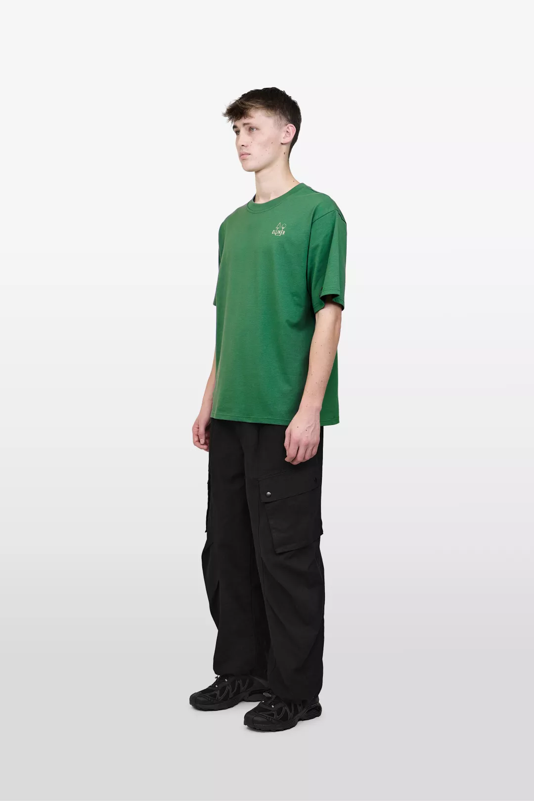 model-(40189-jade-side)-(40194-black-side)