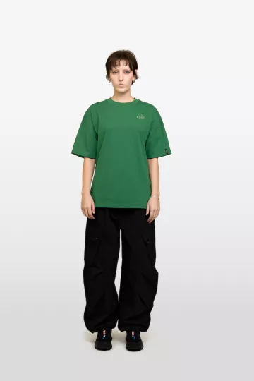 model-(40189-jade-front)-(40194-black-front)-1