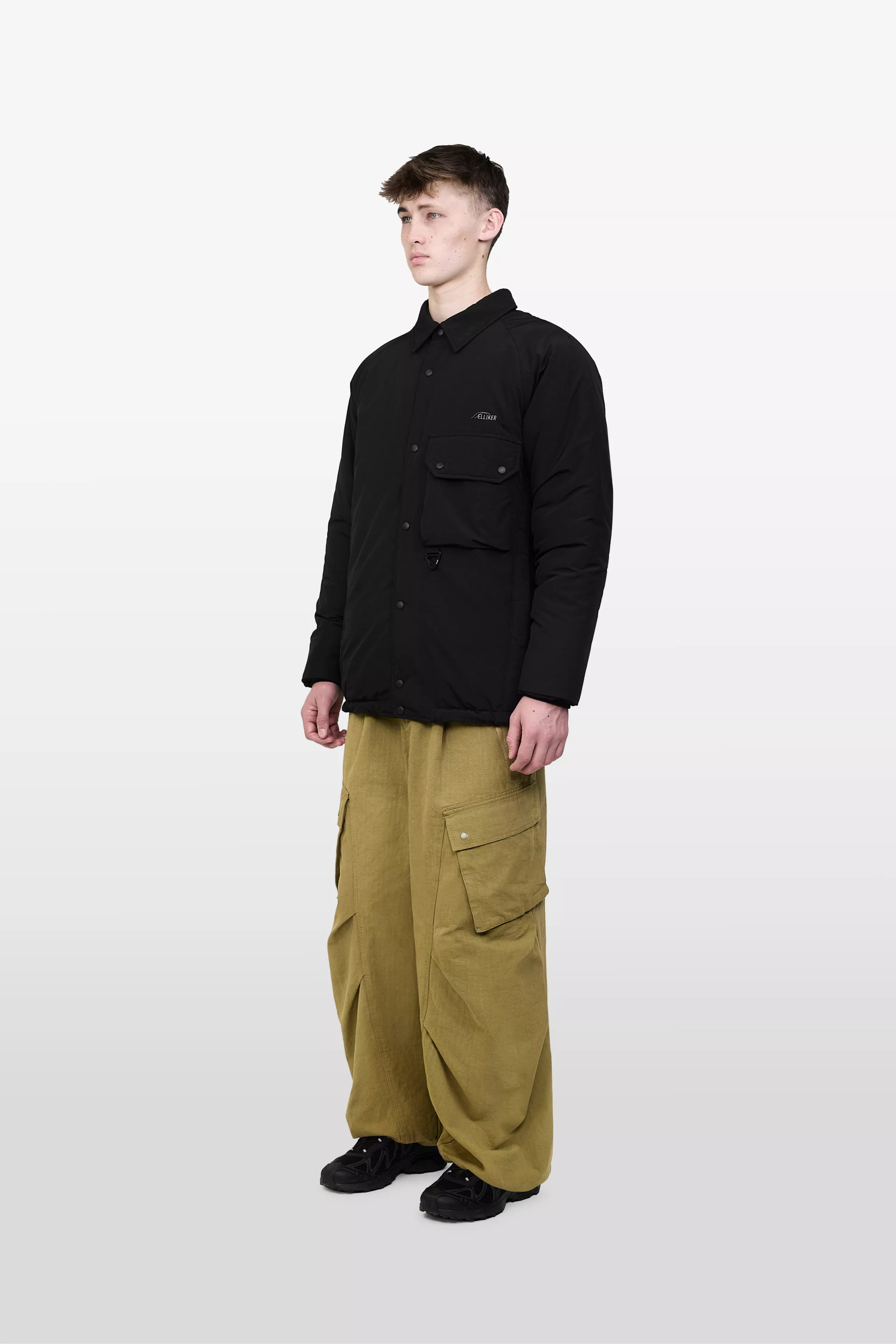 model-(40185-black-side)-(40194-olive-side)