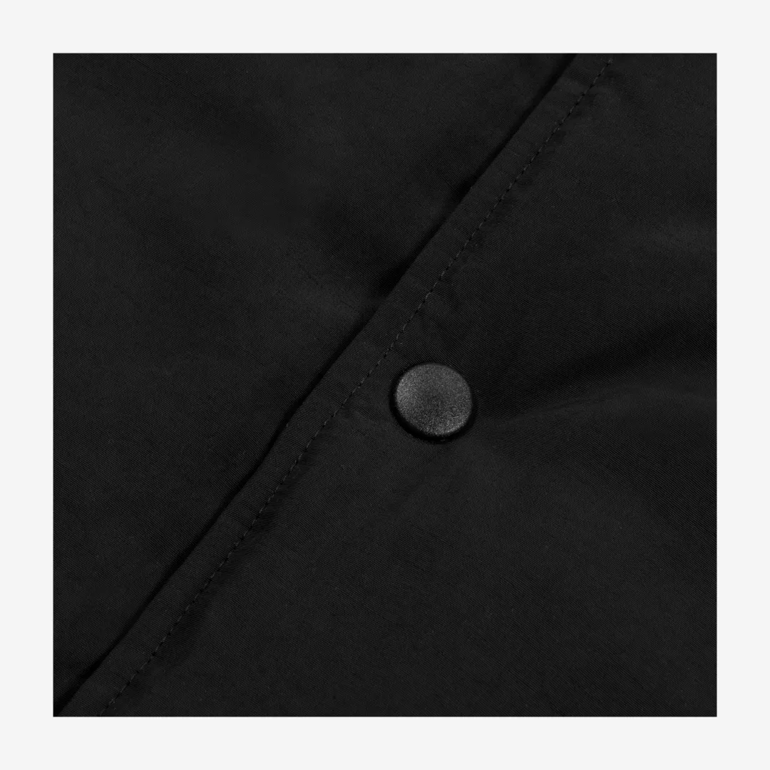 40185-black-detail-2