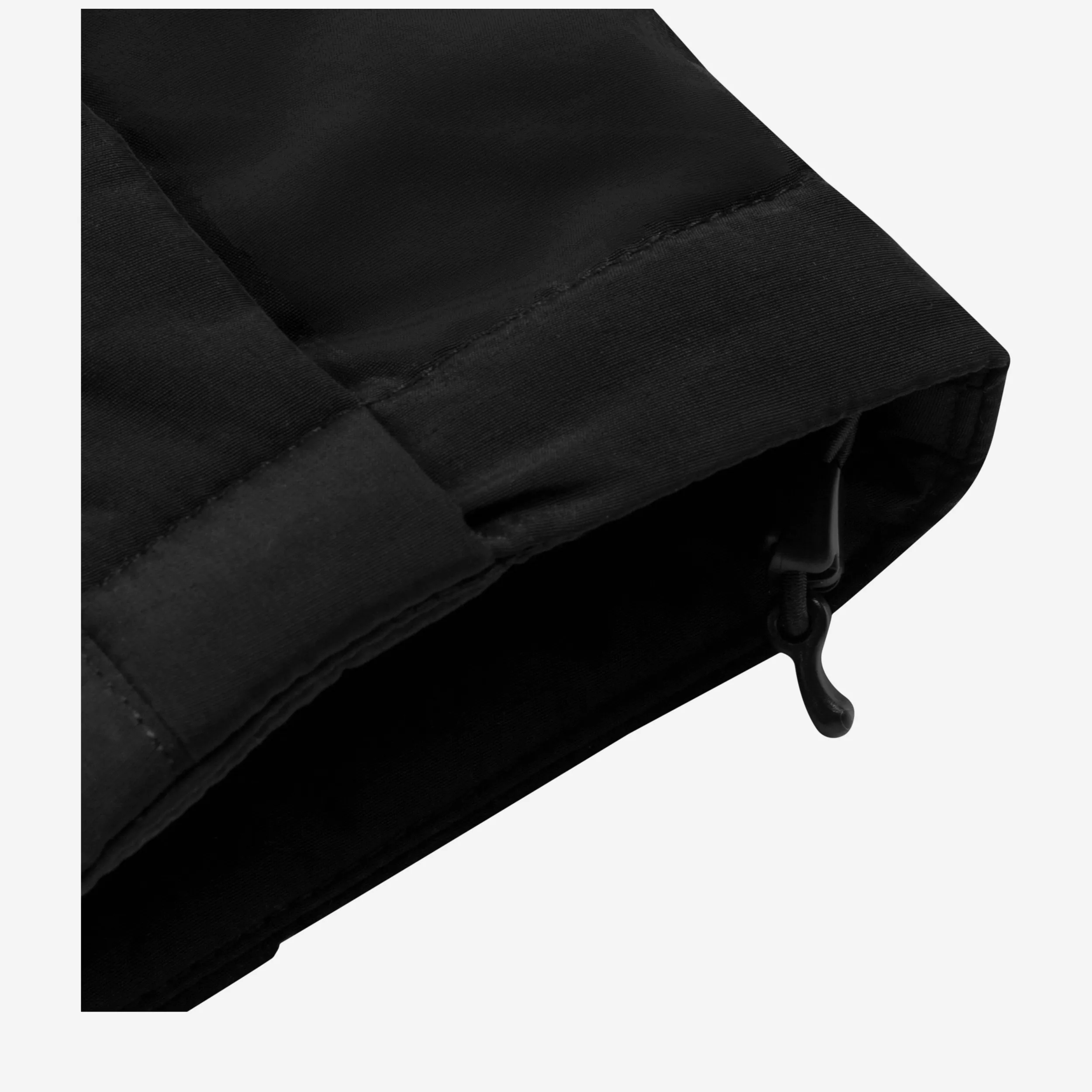 40185-black-detail-5