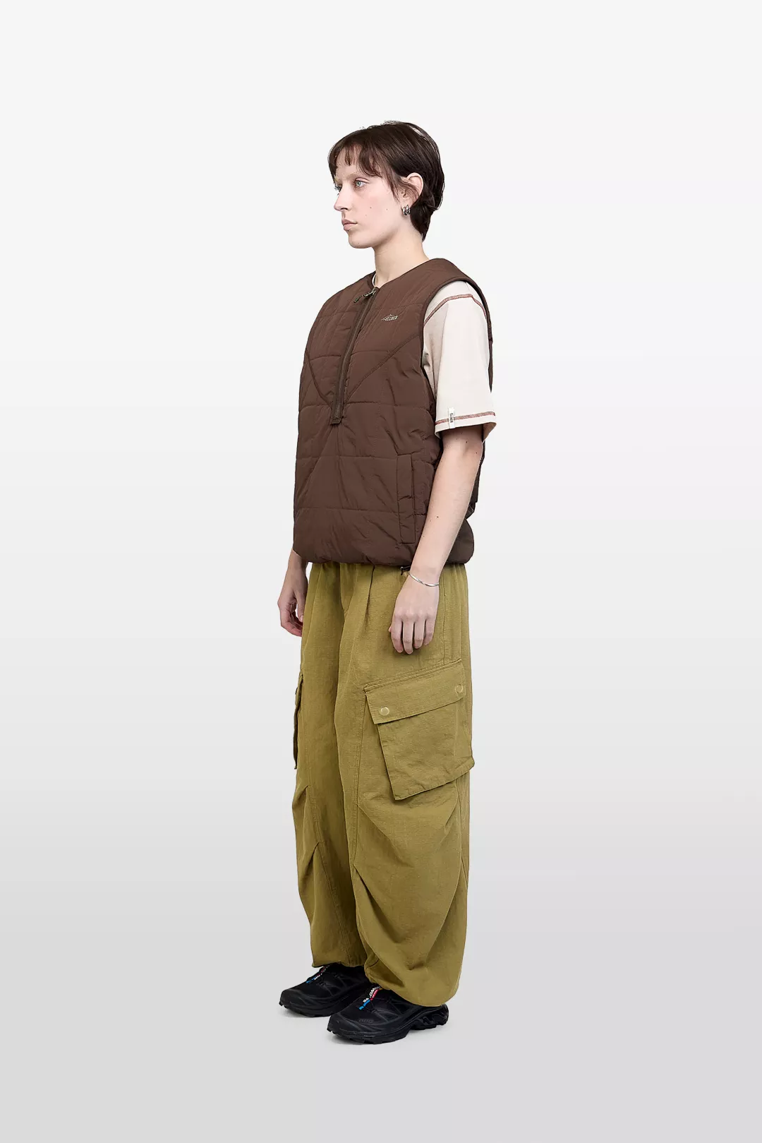 model-(40183-dkbrown-side)-(40181-ashgrey-side)-(40194-olive-side)-1