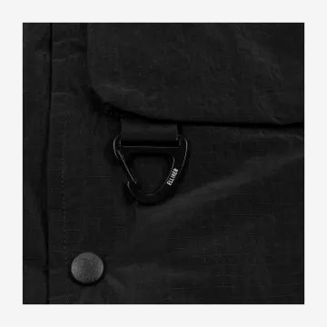 40182-black-detail-4