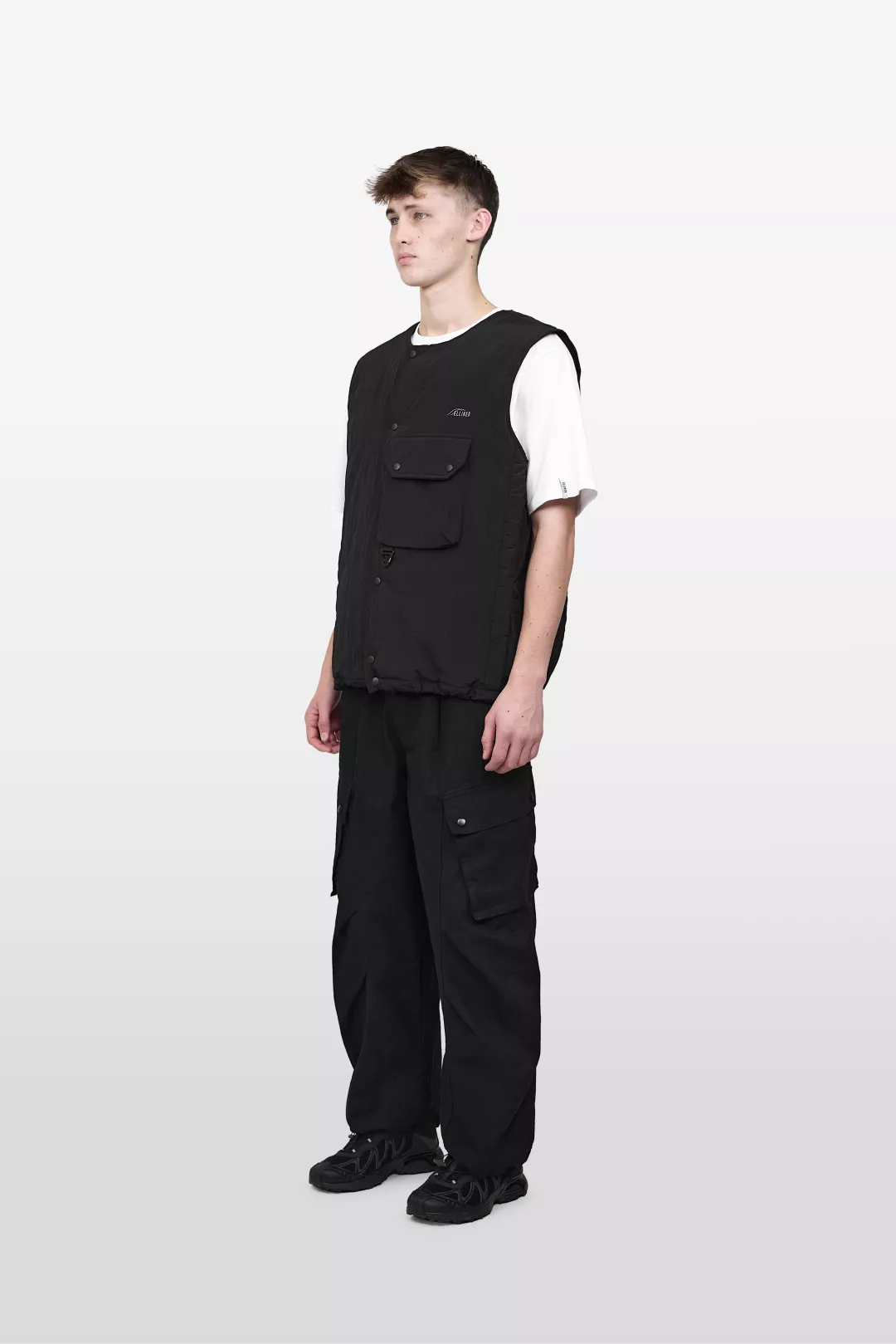 model-(40182-black-side)-(40194-black-side)