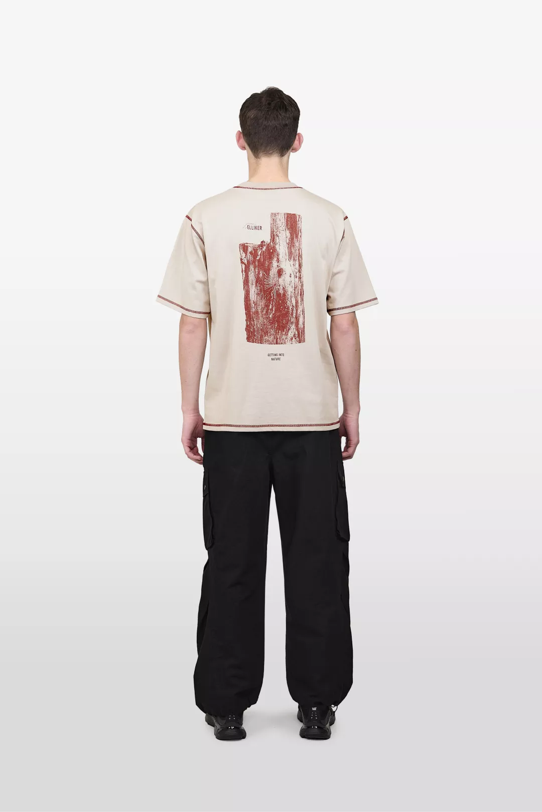 Model: 6'2" / 188cm | Size: L