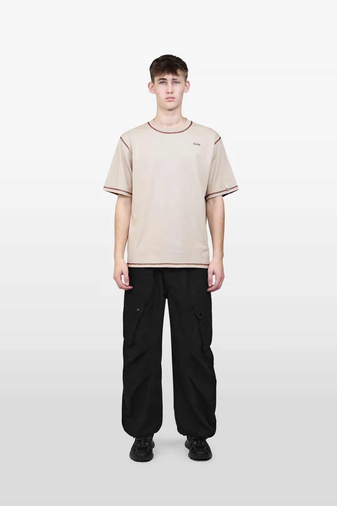 model-(40181-ashgrey-front)-(40194-black-front)