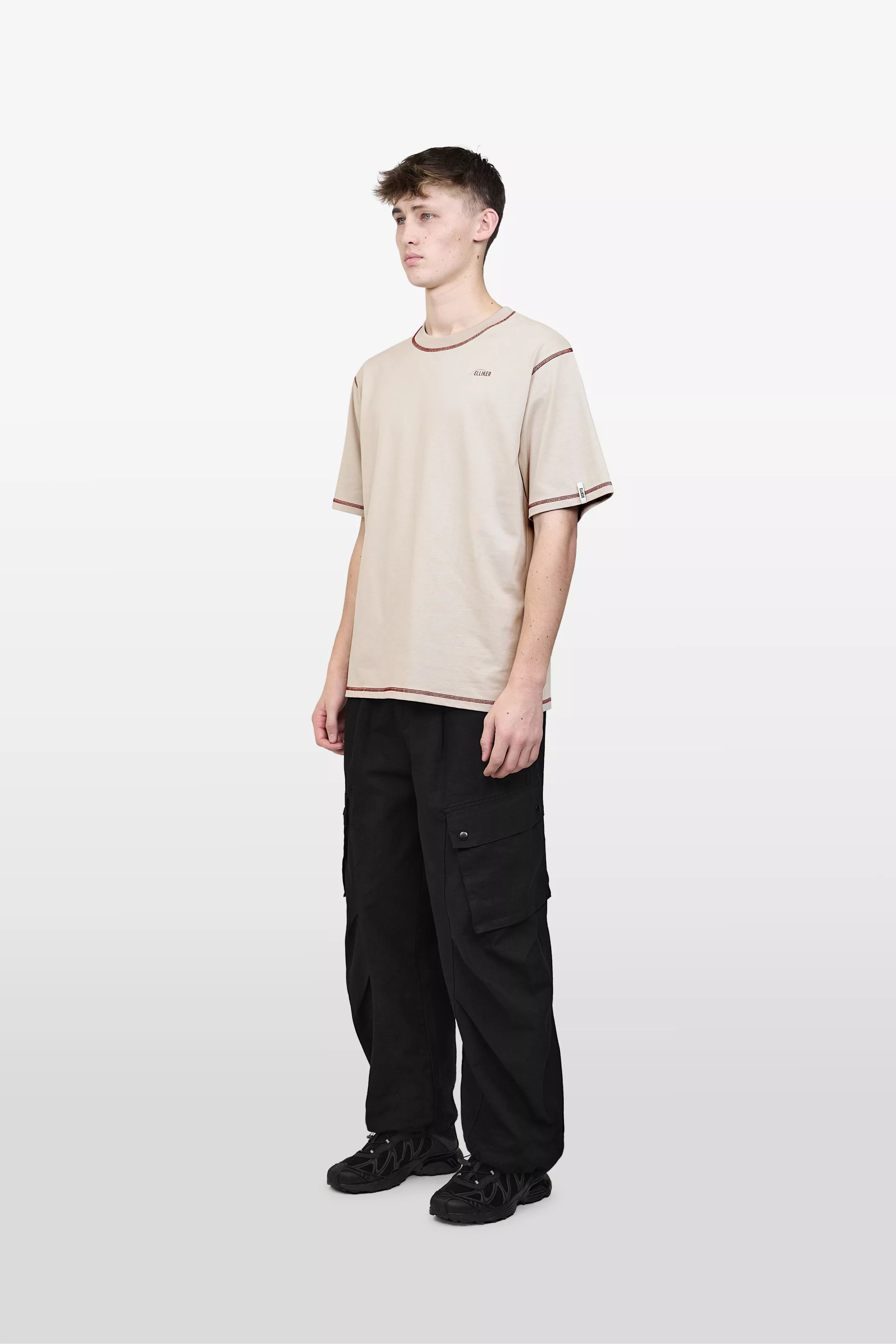 model-(40181-ashgrey-side)-(40194-black-side)