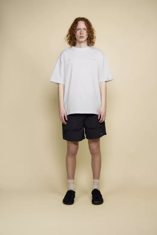 Rill Logo Print Short Sleeve T-shirt Model