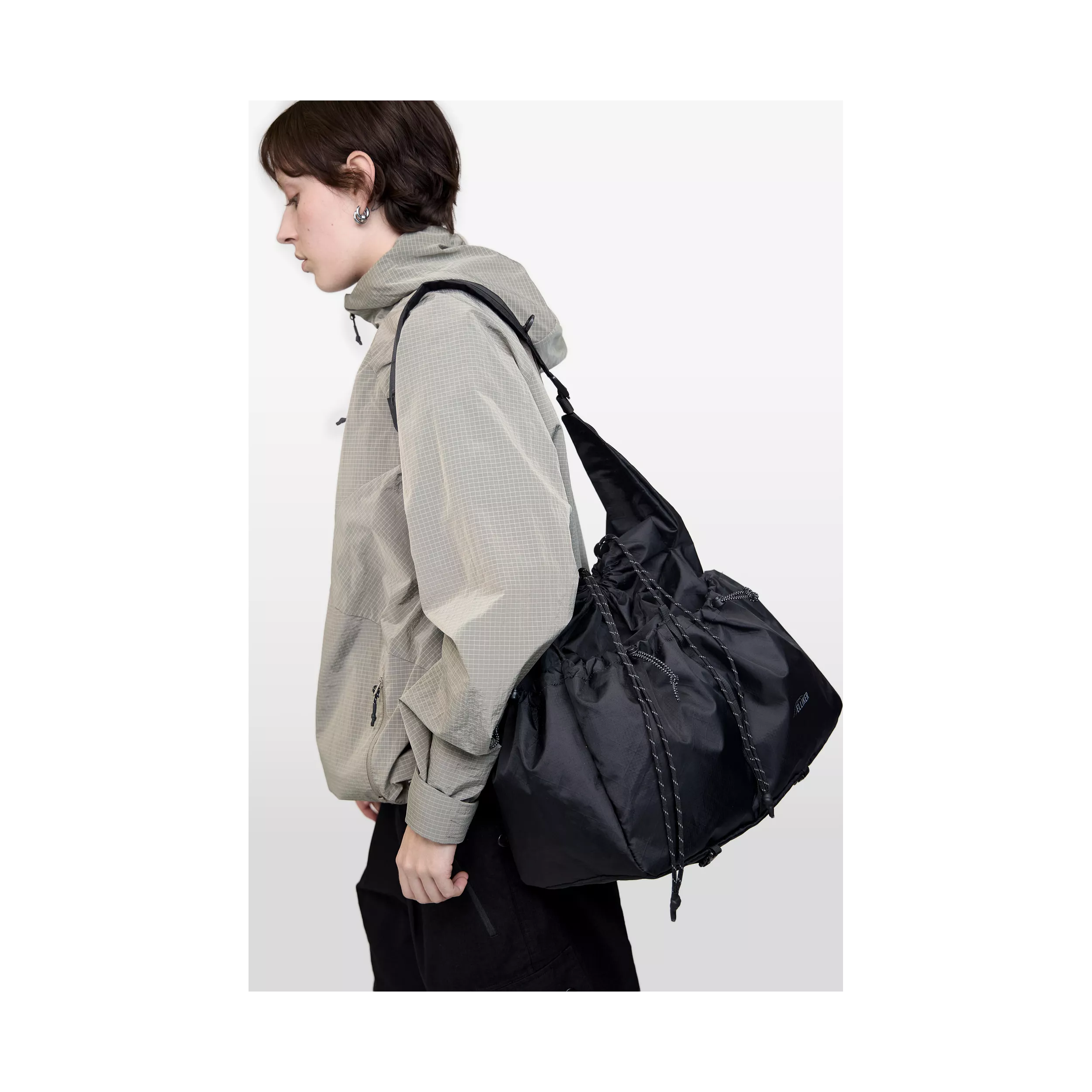 model-(34078-black-side)-(40195-stone-side)