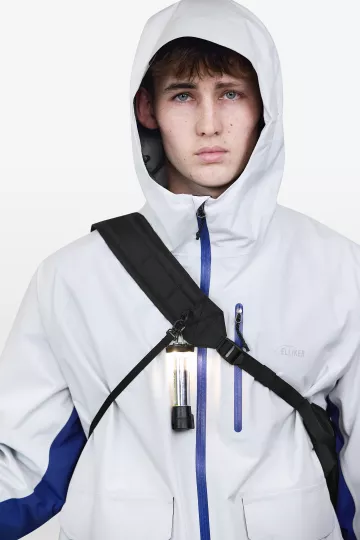 model-(34078-black-detail)-(40180-offwht-front)