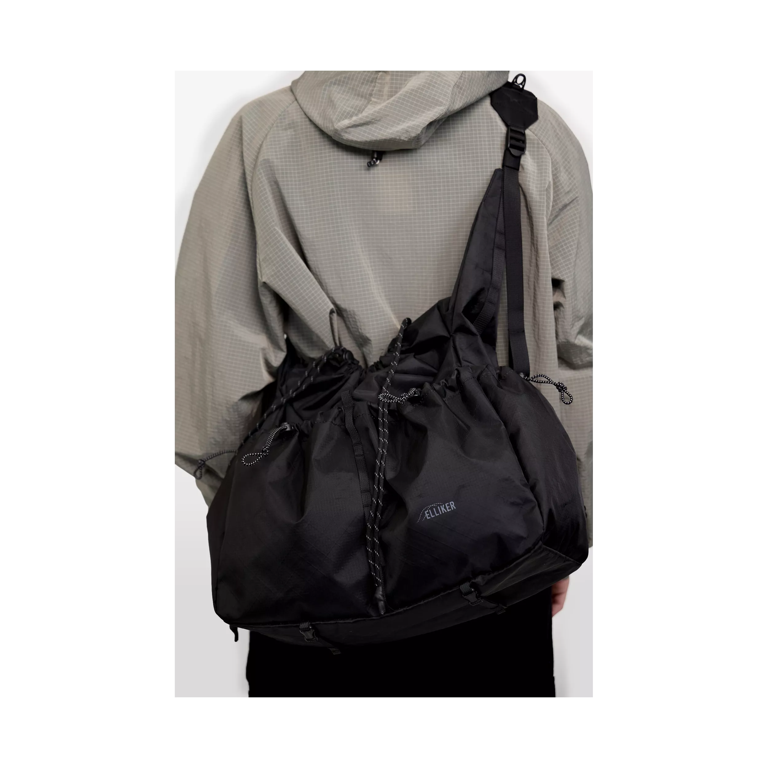 model-(34078-black-front)-(40195-stone-back)