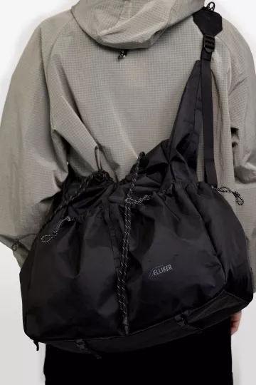 model-(34078-black-front)-(40195-stone-back)