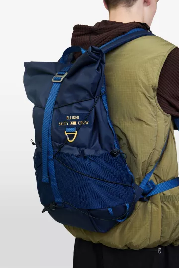 model-(34075-navy-side)-(40182-olive-side)