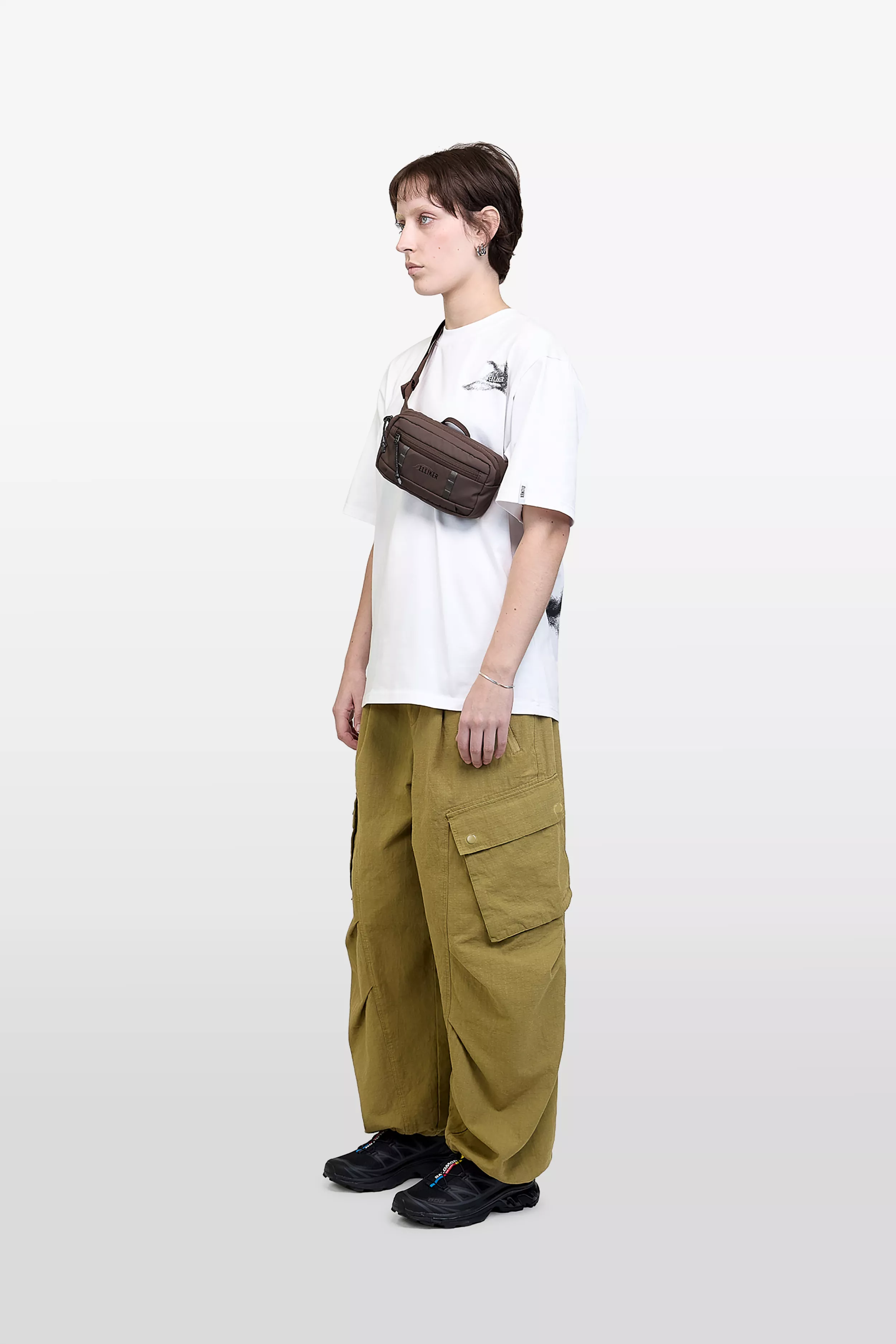 model-(34015-darkbrown-side)-(40186-white-side)-(40194-olive-side)