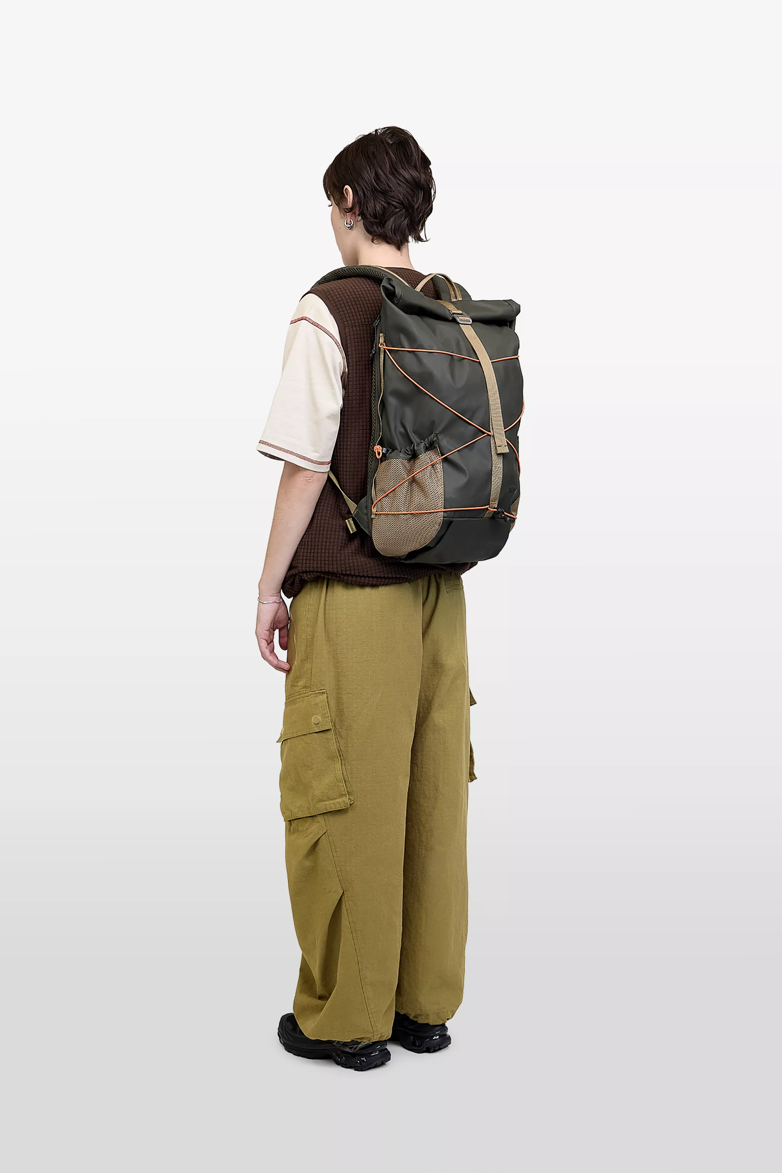 model-(34001-darkgreen-side)-(40183-dkbrown-side)-(40181-ashgrey-side)-(40194-olive-side)