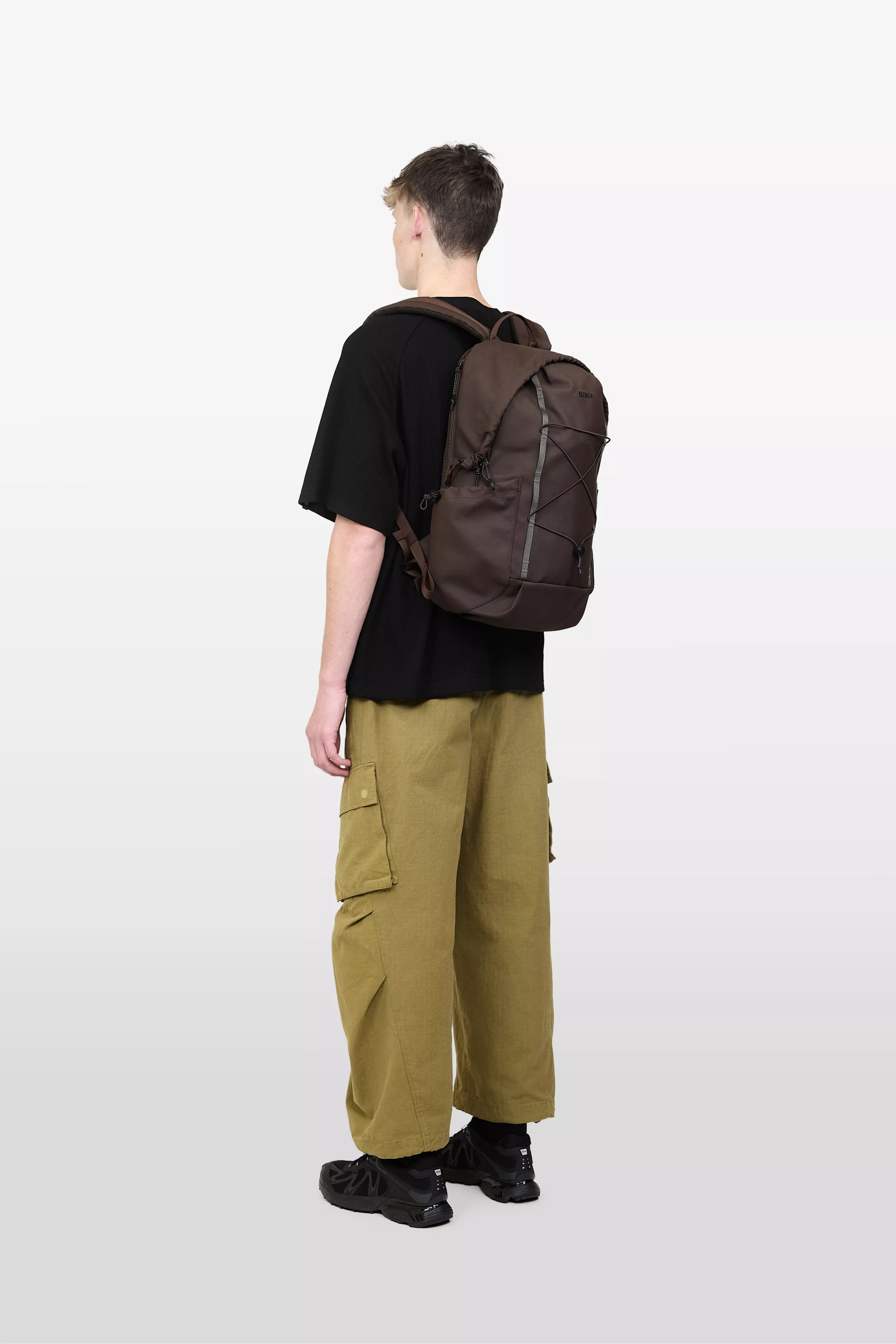 model-(34000-darkbrown-side)-(40194-olive-side)