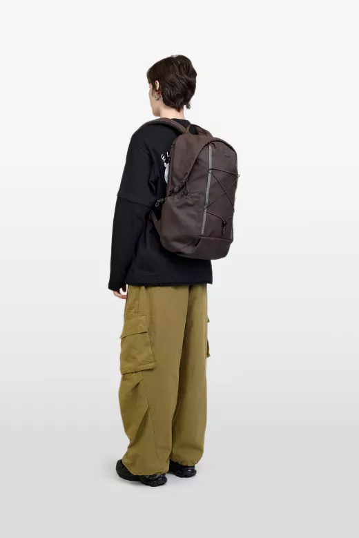 Kiln Hooded Zip Top Backpack 22L Model