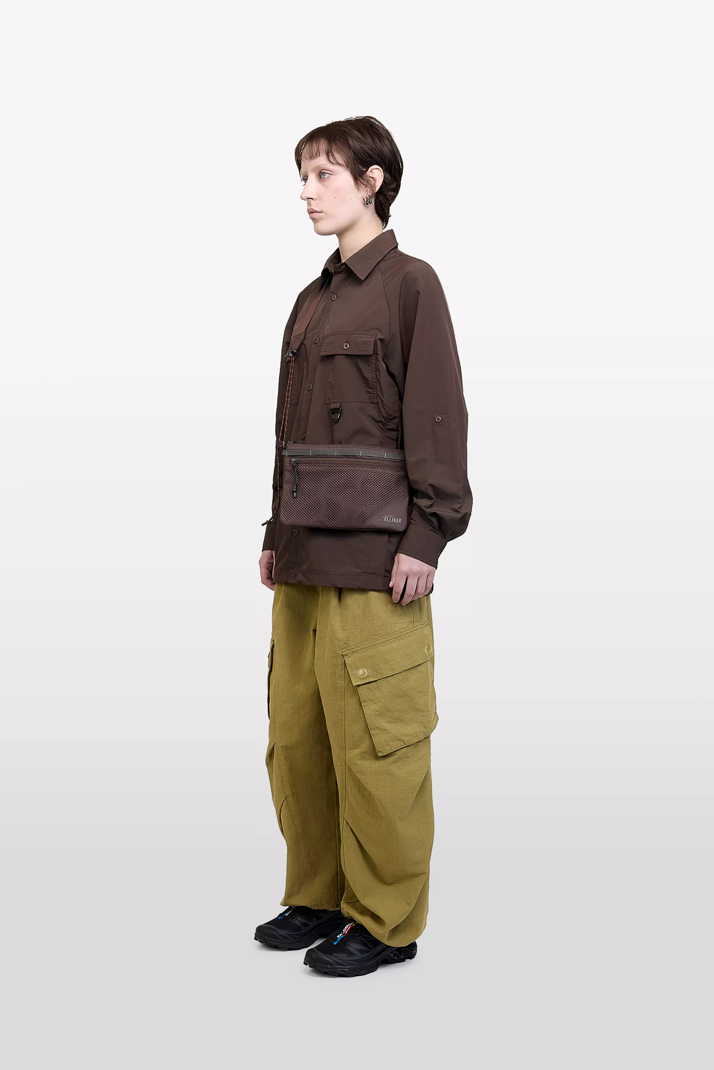 model-(34055-darkbrown-front)-(40169-dkbrown-side)-(40194-olive-side)