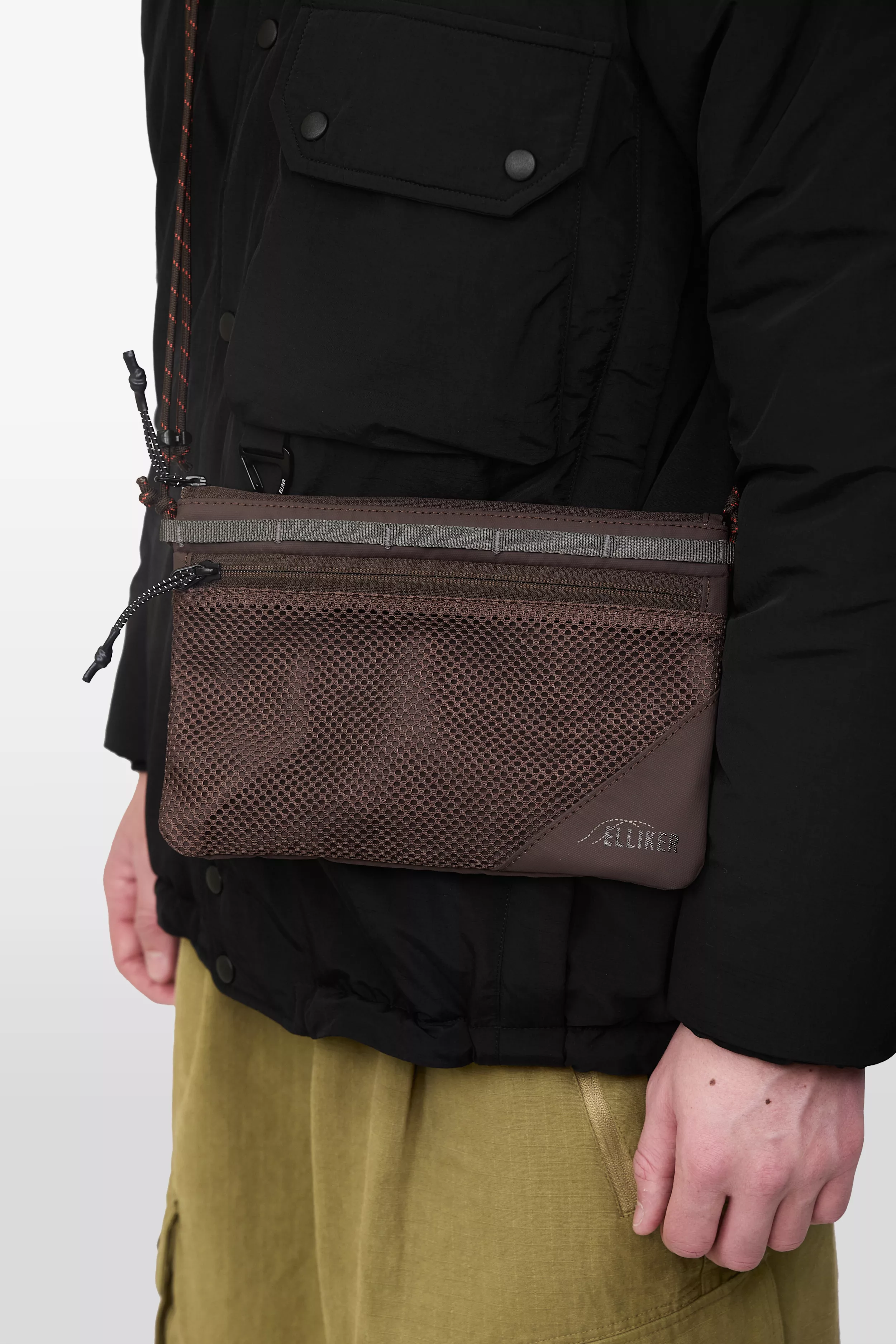 model-(34055-darkbrown-front)-(40185-black-detail)-(40194-olive-detail)