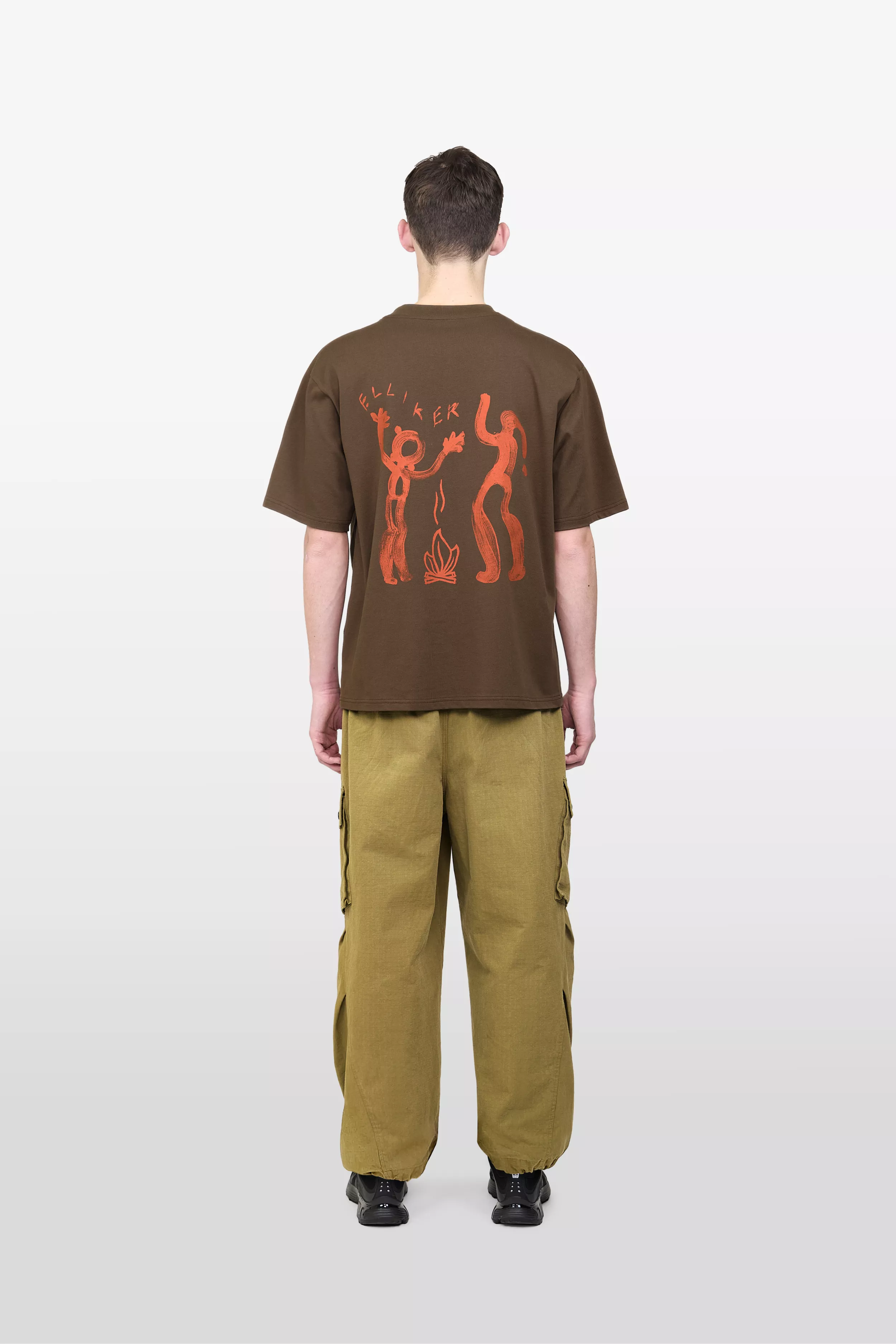 model-(40189-dkbrown-back)-(40194-olive-back)