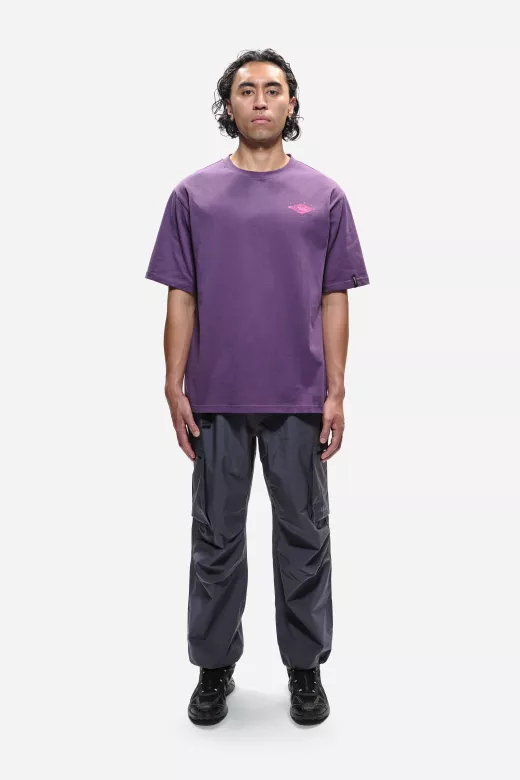 Rill Hill Print Short Sleeve T-shirt Model