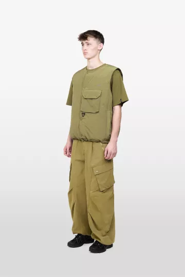 model-(40182-olive-side)-(40165-mossgrn-side)-(40194-olive-side)