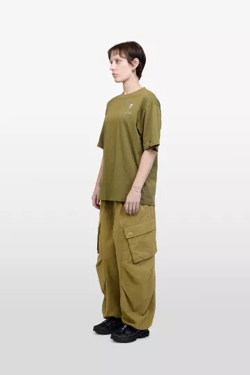 model-(40165-mossgrn-side)-(40194-olive-side)-1