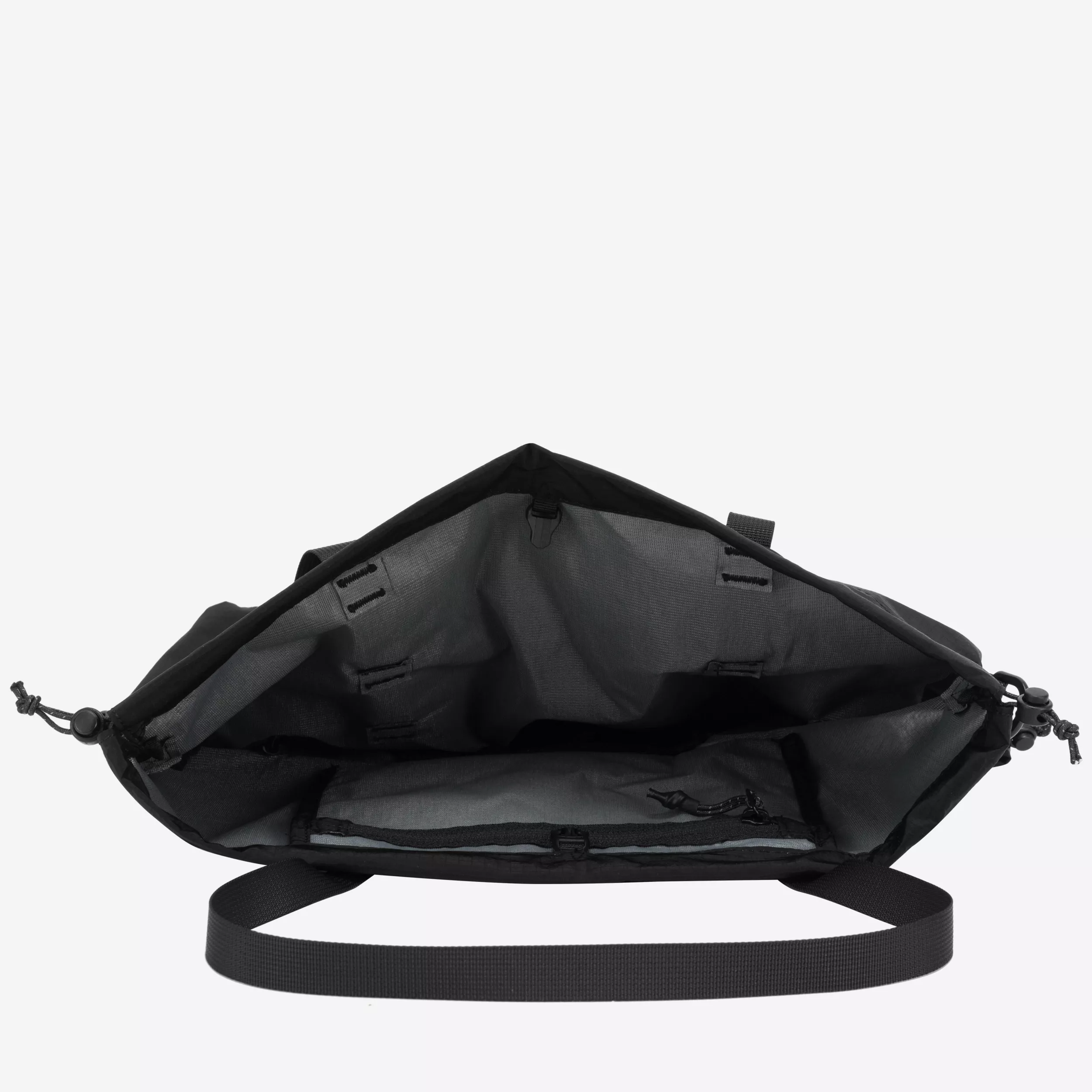 34082-black-inside