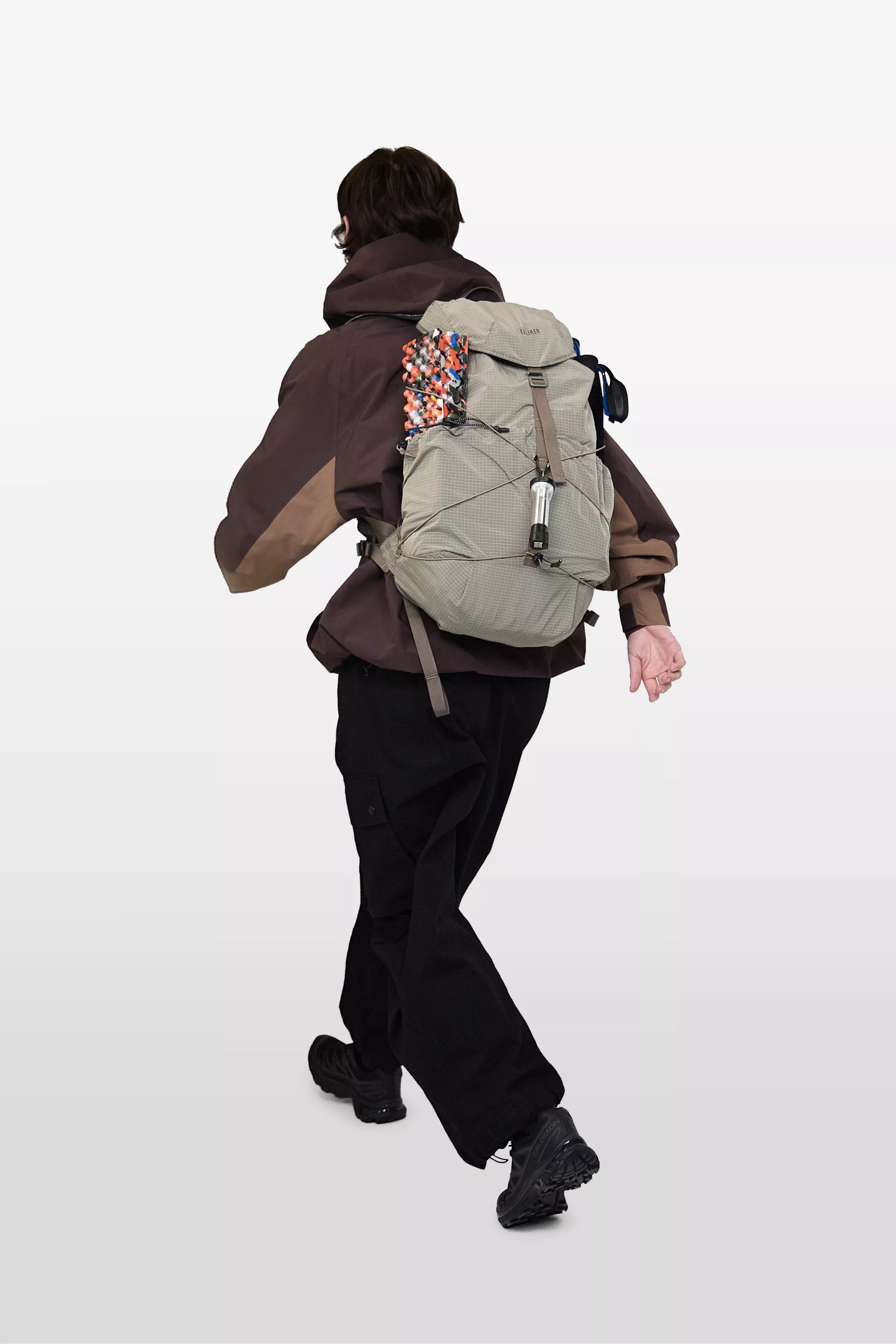 model-(34080-stone-side)-(34084-multi-detail)-(40180-dkbrown-back)-(40194-black-side)-2