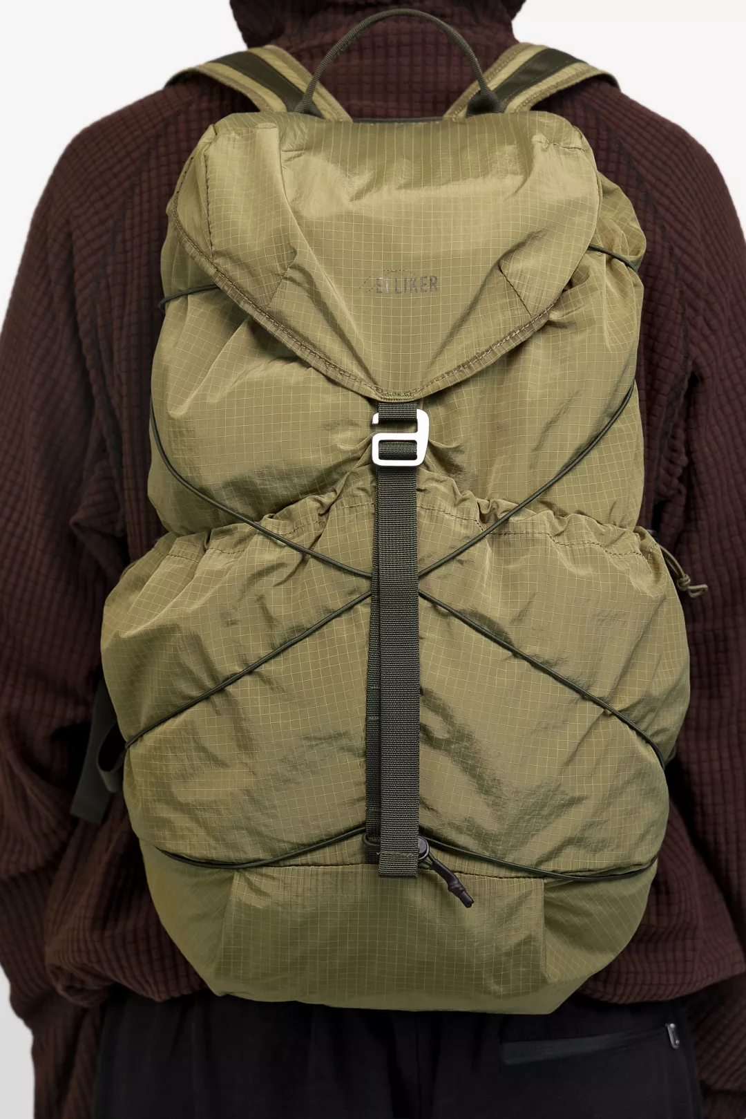 model-(34080-olive-front)-(40171-dkbrown-back)