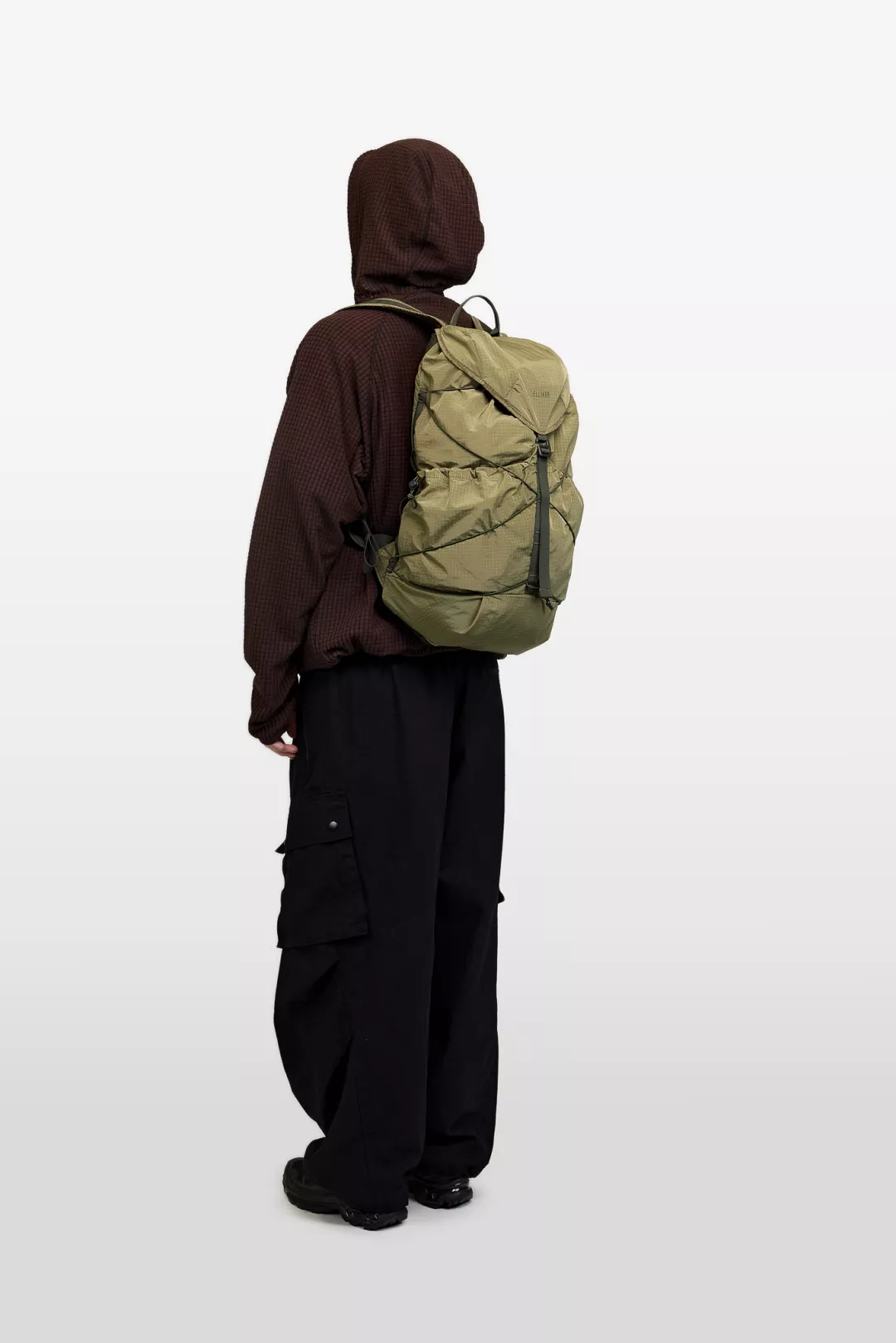 model-(34080-olive-side)-(40171-dkbrown-side)-(40194-black-side)