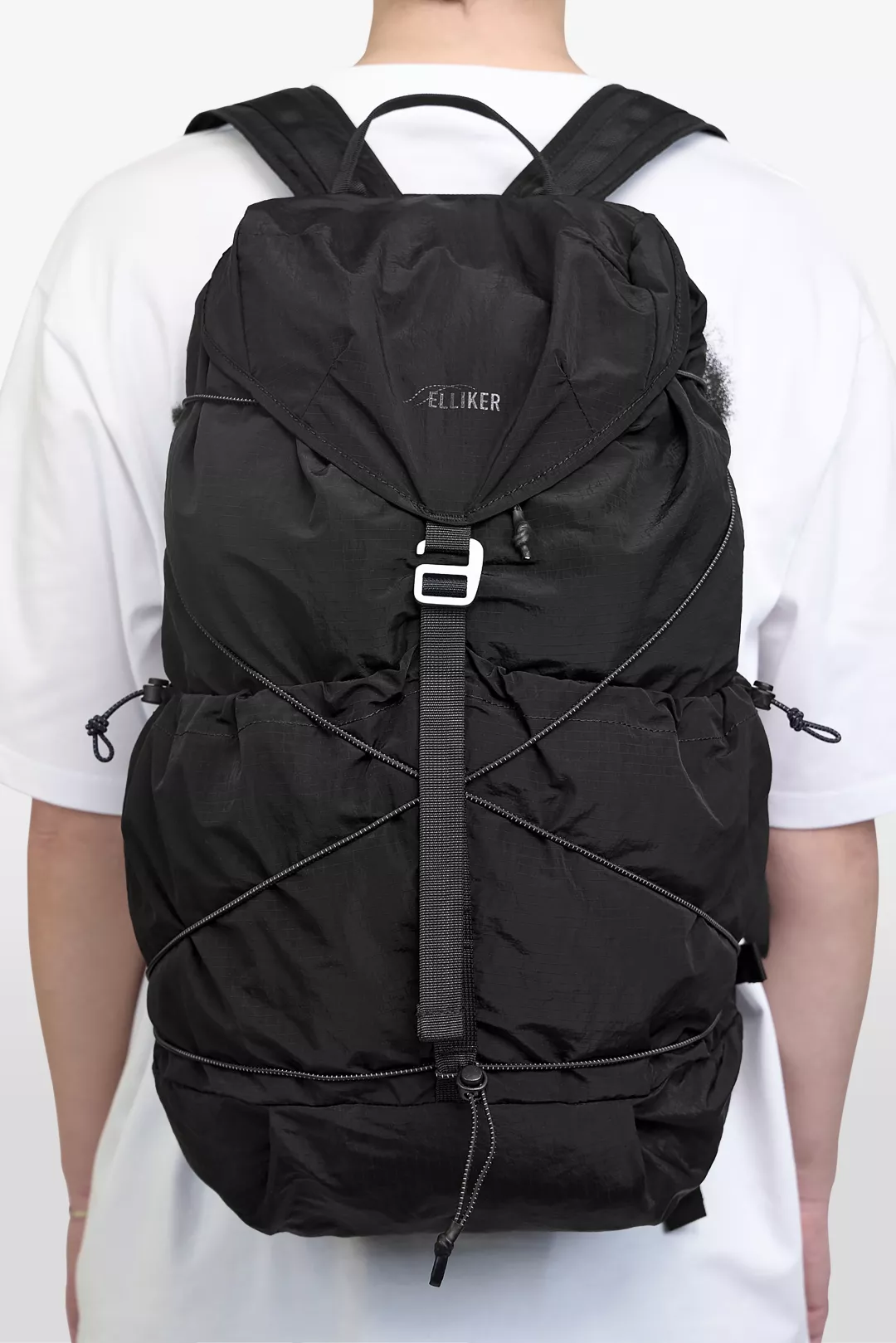 model-(34080-black-front)-(40186-white-back)