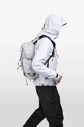 model-(34079-silvbullet-side)-(40180-offwht-side)-(40134-black-side)-1