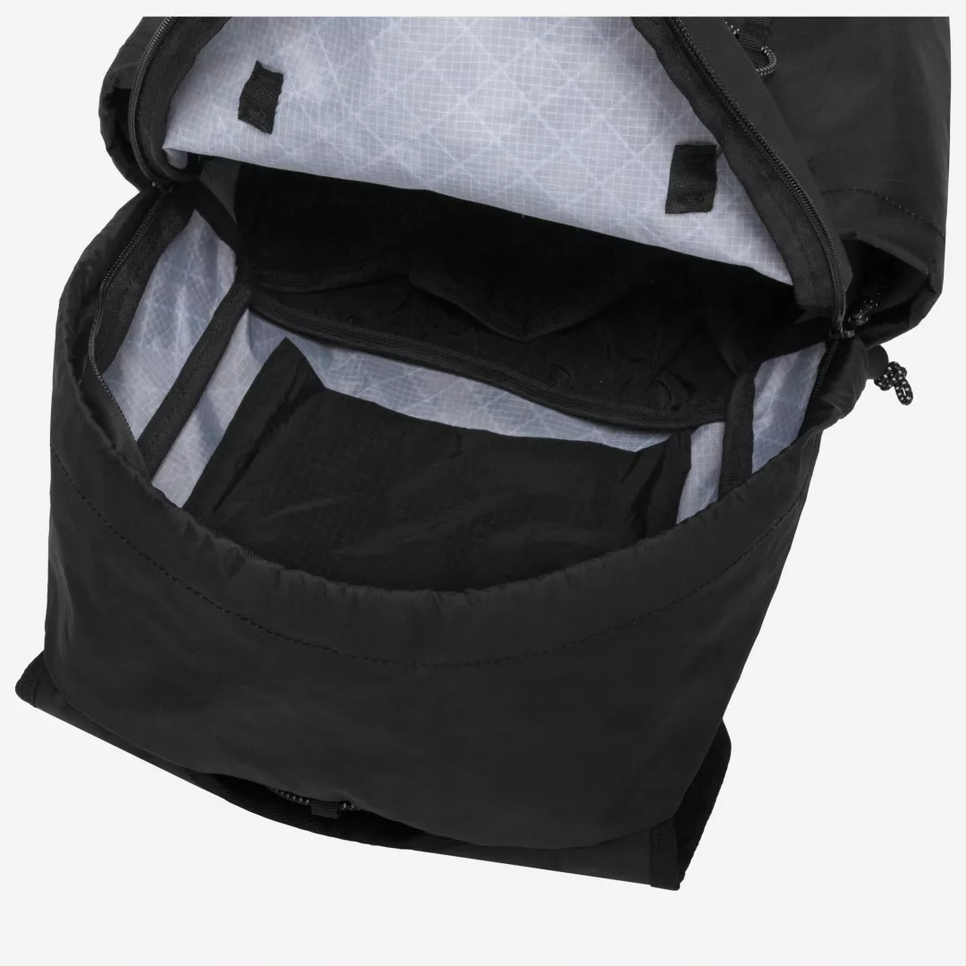 34079-black-inside-1